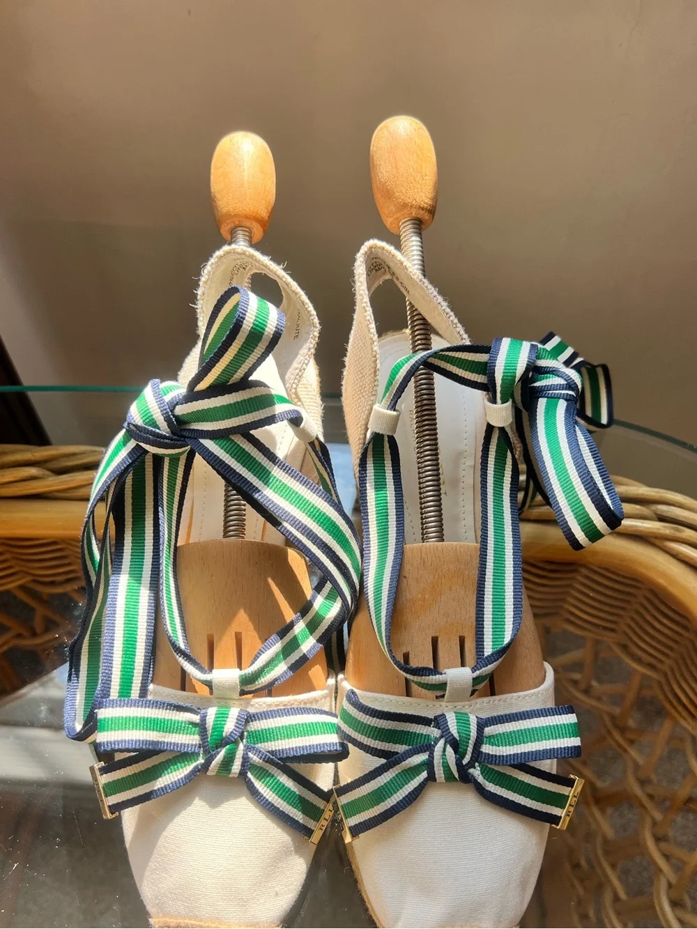 Lauren Ralph Lauren Canvas Espadrille Wedge Sandals Ribbon Lace Up Size 9 New
